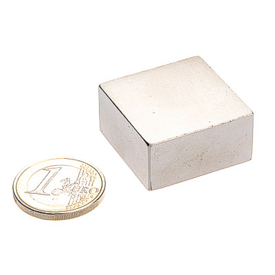 Blockmagnet 30.0 x 30.0 x 15.0 mm N45 nickel - holds 32 kg